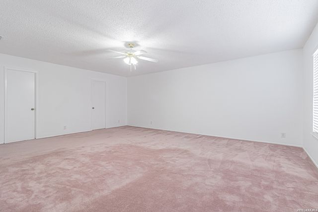 11015 Kimes Park Dr, San Antonio, TX 78249