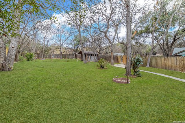 11015 Kimes Park Dr, San Antonio, TX 78249