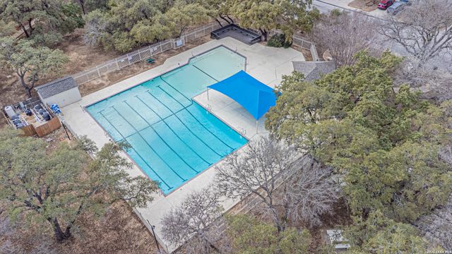 11015 Kimes Park Dr, San Antonio, TX 78249