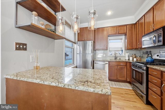 790 N 27TH ST, Philadelphia, PA 19130