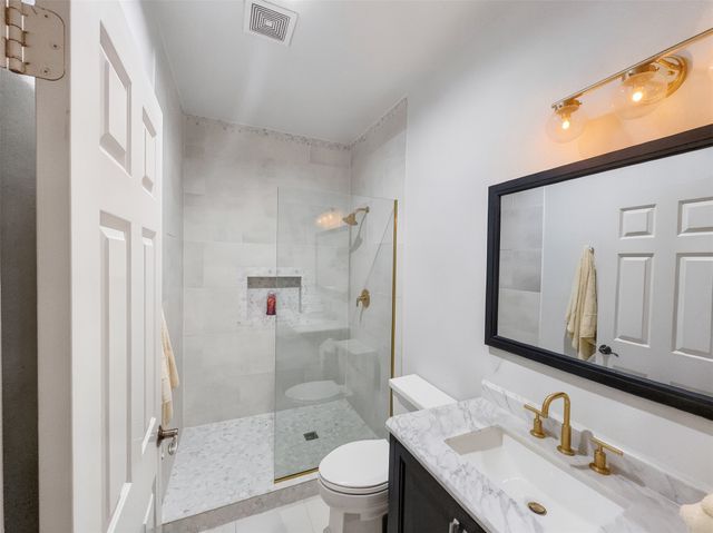 1004 Colonial Drive, Coppell, TX 75019