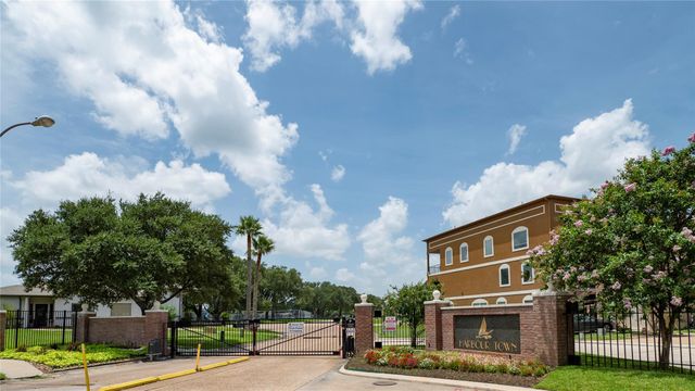 1436 Bowsprit Point, Willis, TX 77318