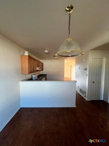 2802 Cantabrian Drive, Killeen, TX 76542