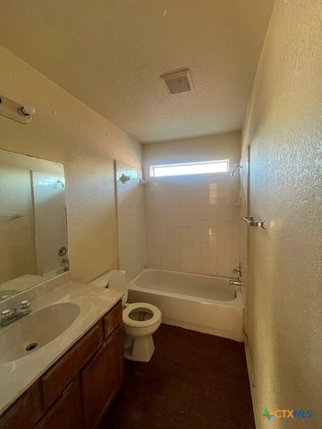 2802 Cantabrian Drive, Killeen, TX 76542