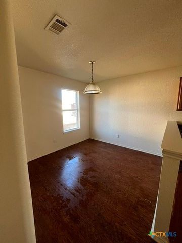 2802 Cantabrian Drive, Killeen, TX 76542