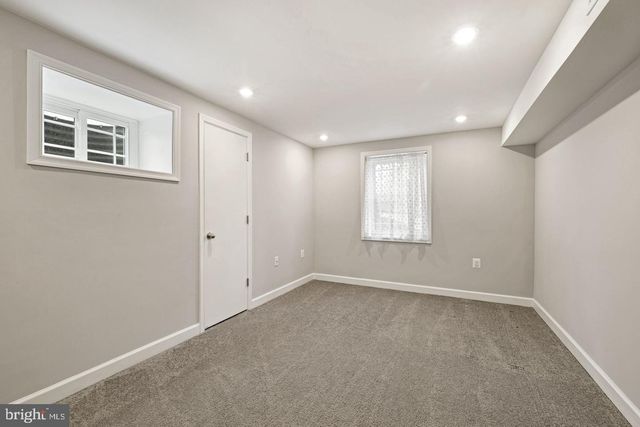8111 WHITES FORD WAY, Potomac, MD 20854