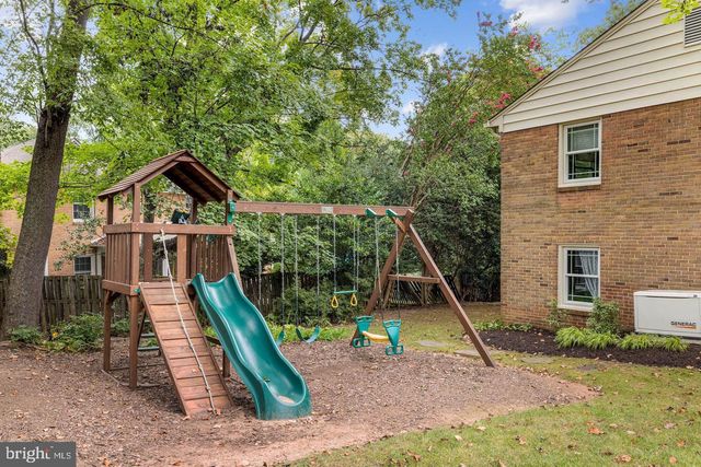8111 WHITES FORD WAY, Potomac, MD 20854