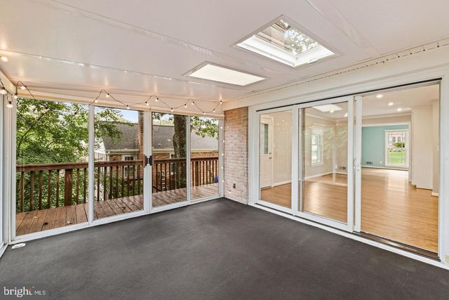 8111 WHITES FORD WAY, Potomac, MD 20854