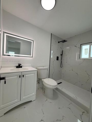 3169 NW 102nd St, Miami, FL 33147