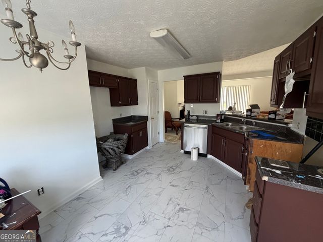 3658 Boulder Ridge Court, Ellenwood, GA 30294