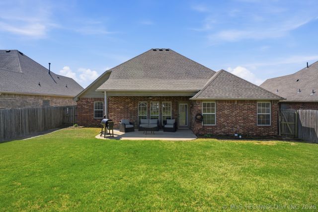 3711 W 110th Street S, Jenks, OK 74037