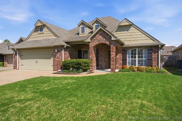 3711 W 110th Street S, Jenks, OK 74037