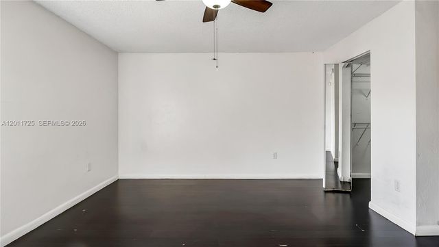 7200 Fairway Dr H12, Miami Lakes, FL 33014