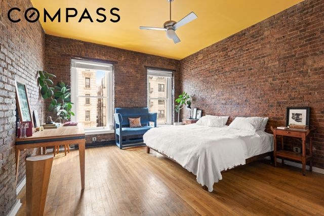 543 Manhattan Avenue TH, New York City, NY 10027