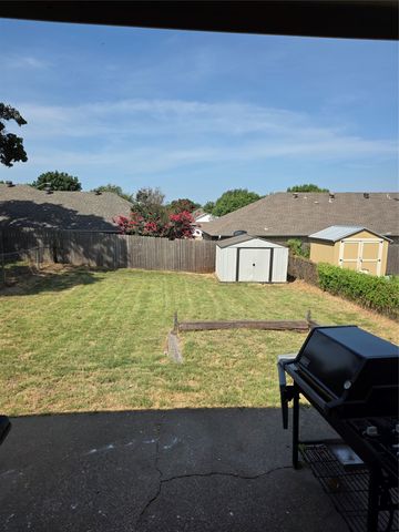 1014 Harbor Lakes Drive, Granbury, TX 76048