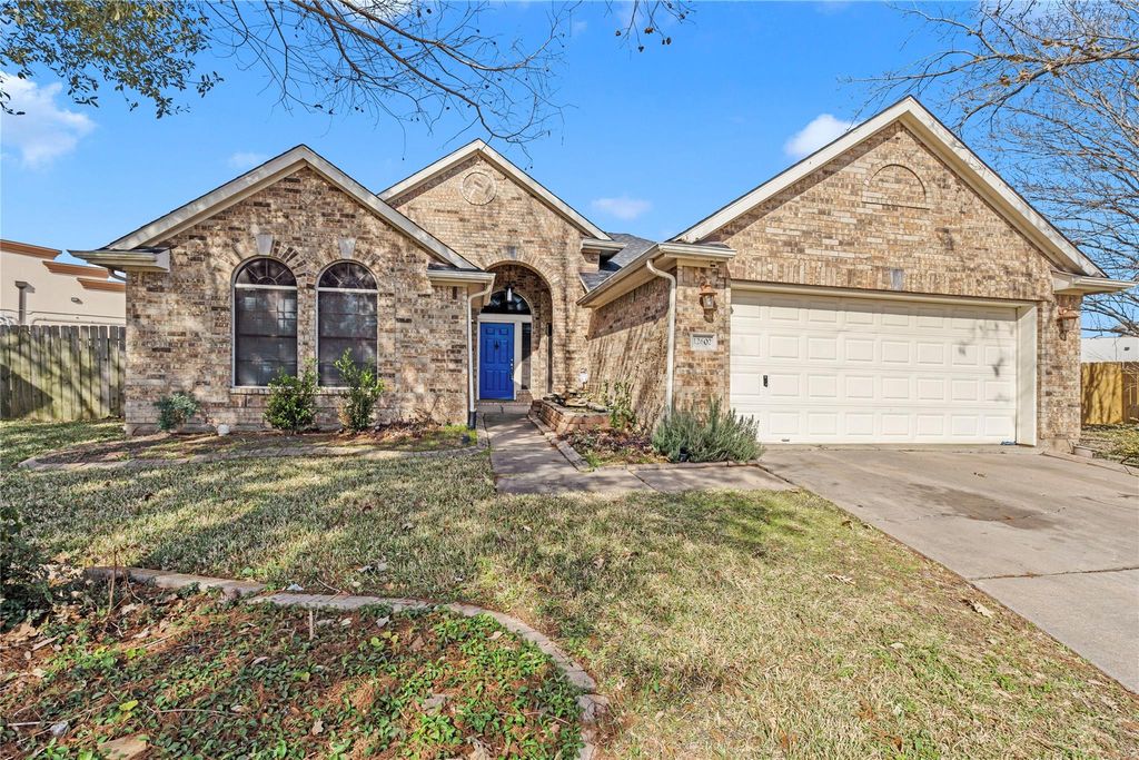 12602 Stratford Heights Drive, Sugar Land, TX 77498