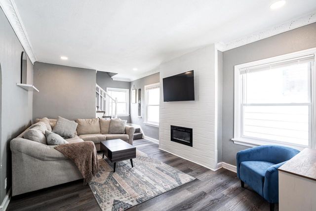 4423 N 36th STREET, Milwaukee, WI 53209