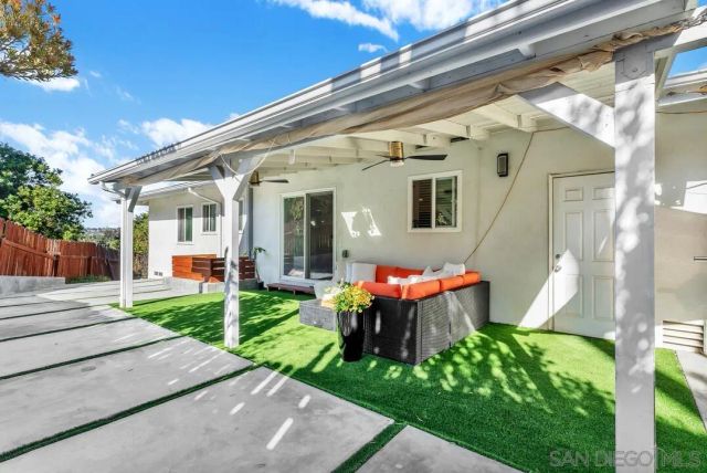 4040 Apore St, La Mesa, CA 91941