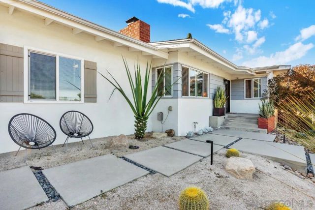 4040 Apore St, La Mesa, CA 91941