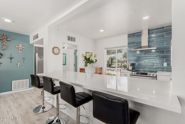 1814 W THOMAS Road, Phoenix, AZ 85015