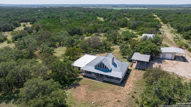 2777 County Road 251, Hondo, TX 78861