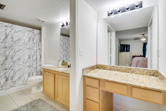 261 SW Palm Dr Apt 205, Port St Lucie, FL 34986