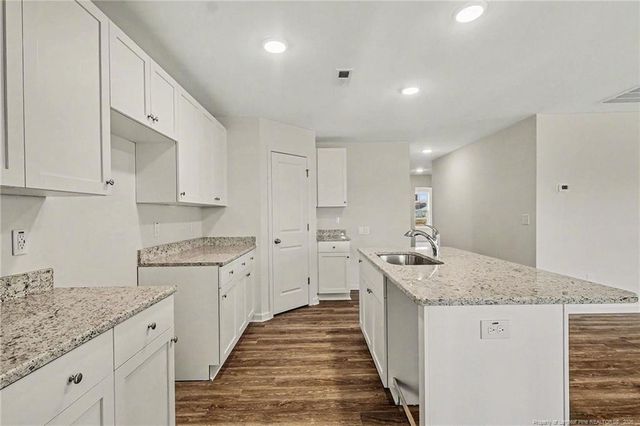 79 Baxley Drive, Dunn, NC 28334