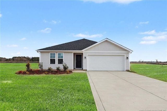 79 Baxley Drive, Dunn, NC 28334