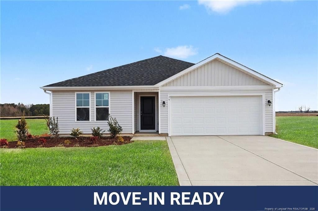 79 Baxley Drive, Dunn, NC 28334