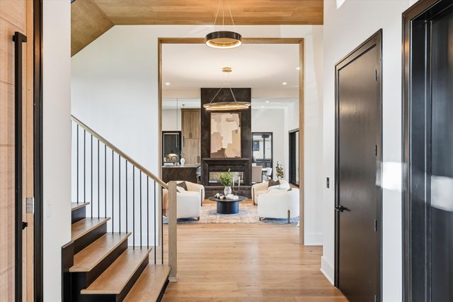 1309 Southside Cir, Nashville, TN 37212