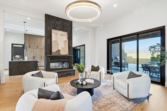 1309 Southside Cir, Nashville, TN 37212