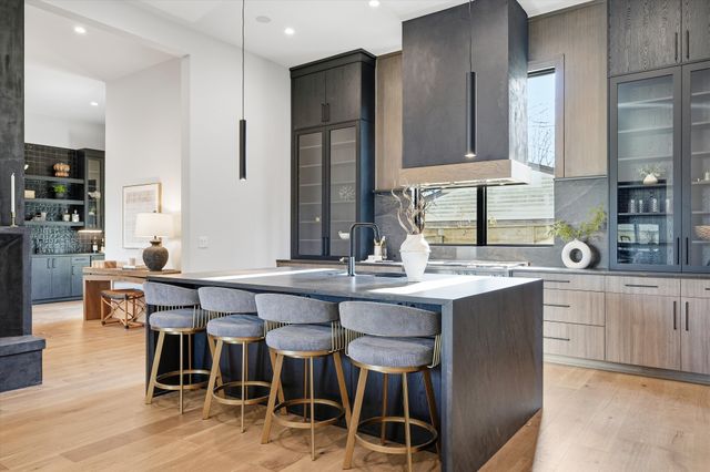 1309 Southside Cir, Nashville, TN 37212