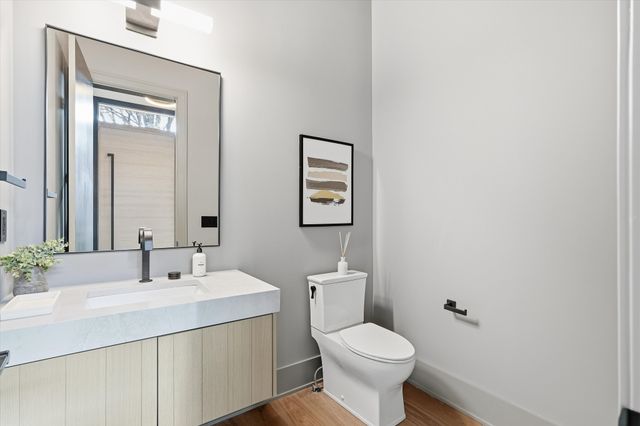 1309 Southside Cir, Nashville, TN 37212