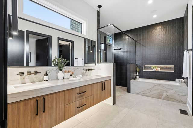 1309 Southside Cir, Nashville, TN 37212