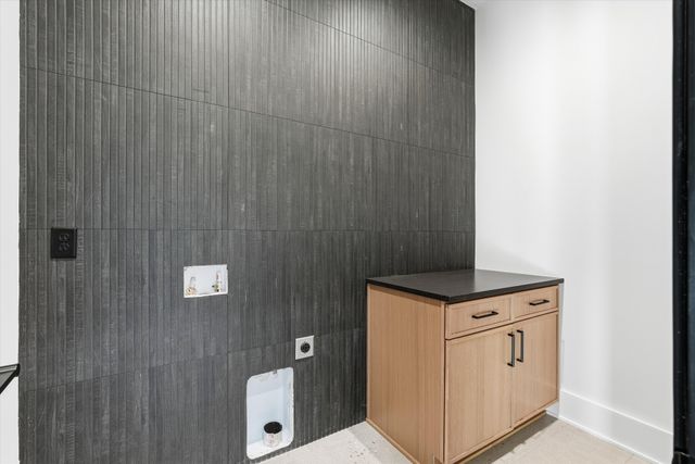 1309 Southside Cir, Nashville, TN 37212