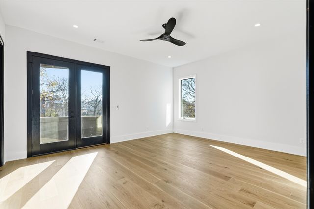 1309 Southside Cir, Nashville, TN 37212