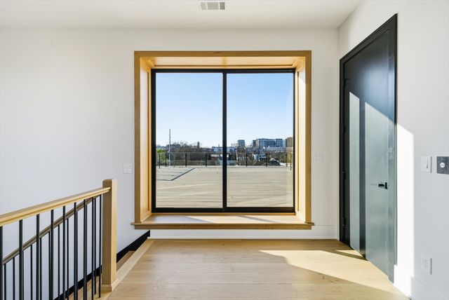 1309 Southside Cir, Nashville, TN 37212