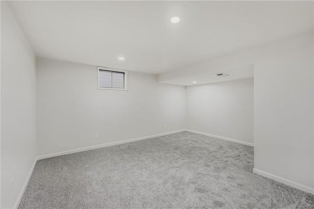 519 NE 98th Place, Kansas City, MO 64155