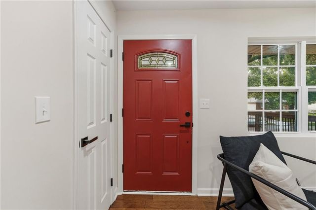 519 NE 98th Place, Kansas City, MO 64155