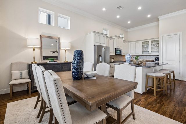 10906 Wrenwood Green, Houston, TX 77043