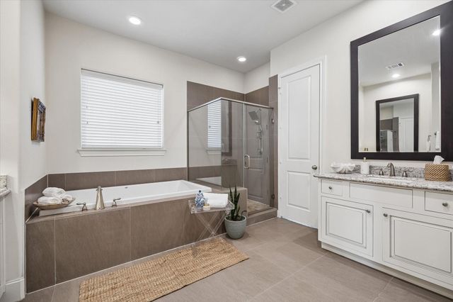 10906 Wrenwood Green, Houston, TX 77043