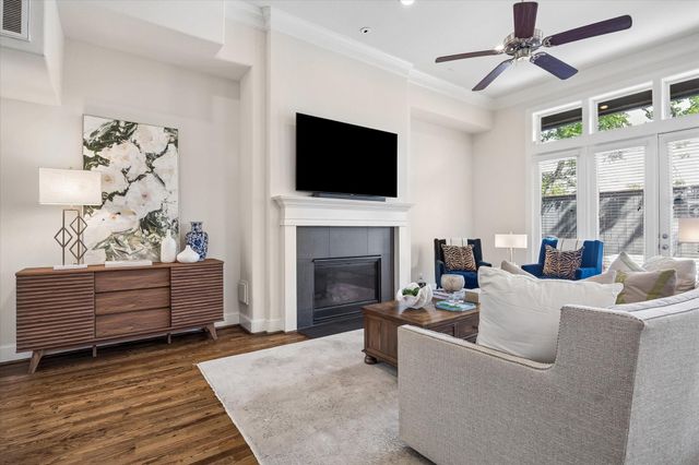 10906 Wrenwood Green, Houston, TX 77043