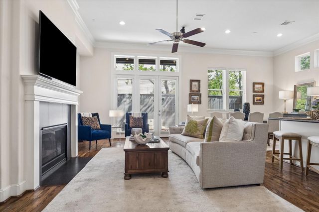 10906 Wrenwood Green, Houston, TX 77043