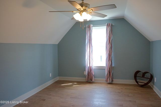 405 N 1st St, New Haven, KY 40051