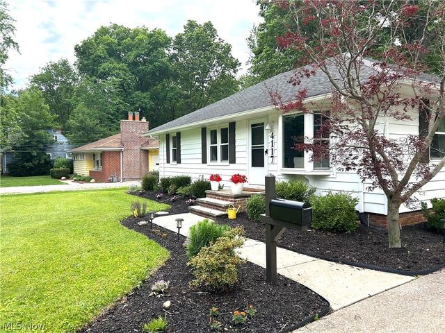 4117 Canterbury Road, North Olmsted, OH 44070