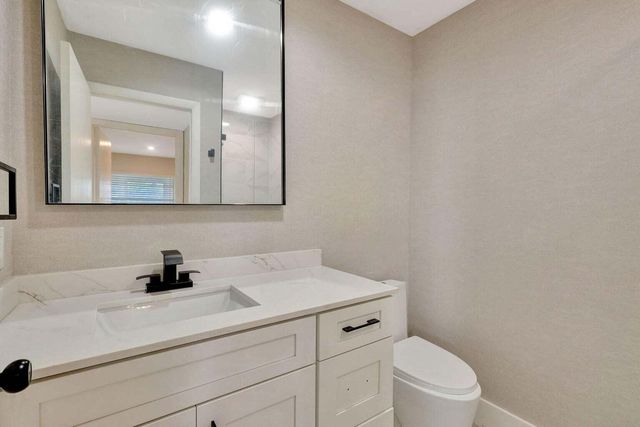 802 BURGUNDY Q, Delray Beach, FL 33484