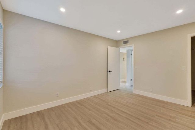 802 BURGUNDY Q, Delray Beach, FL 33484