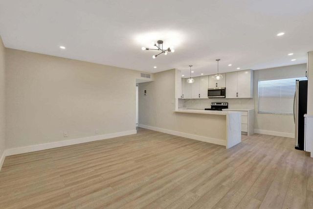 802 BURGUNDY Q, Delray Beach, FL 33484
