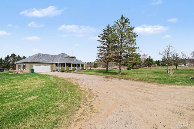 5898 Tody Road, Goodrich, MI 48438