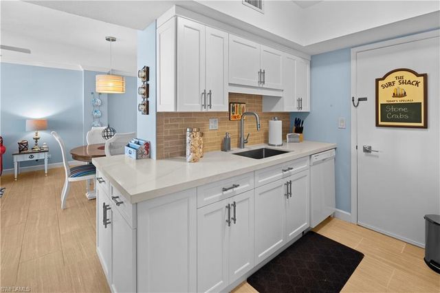 240 Seaview CT 413, Marco Island, FL 34145